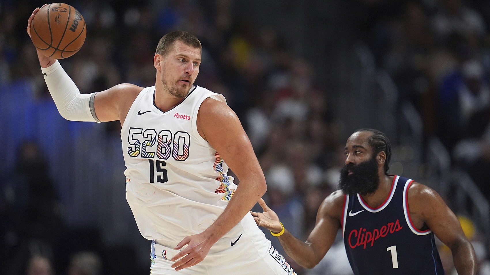 开云官网首页-美媒：骑士得哈登+施罗德&amp;埃利斯后连打船王 再打掘金要约基奇？